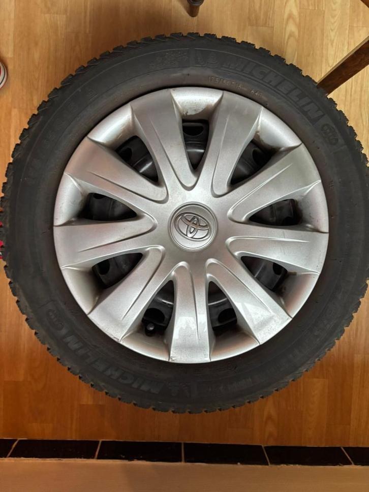 Sneeuwbanden Michelin Toyota Yaris 2021, Auto-onderdelen, Banden en Velgen, Banden en Velgen, Winterbanden, 15 inch, 175 mm, Personenwagen