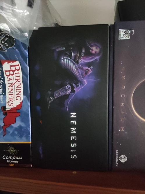 nemesis bordspel compleet, Hobby en Vrije tijd, Gezelschapsspellen | Bordspellen, Zo goed als nieuw, Vijf spelers of meer, Ophalen of Verzenden