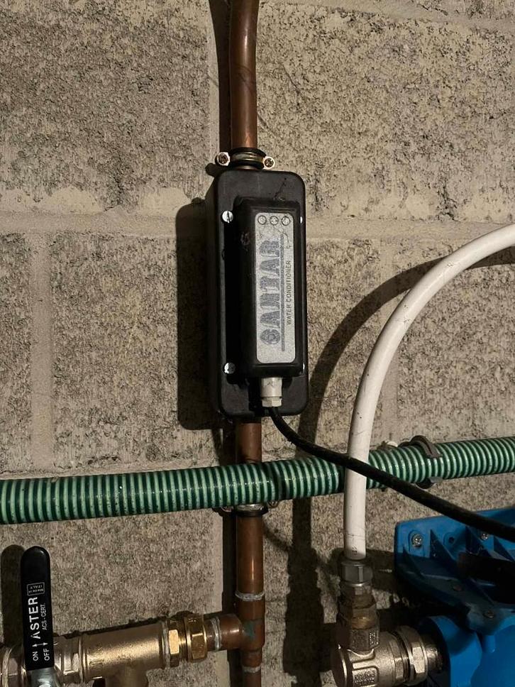 SANTAR - anti calcaire / anti tartre électromagnétique, Electroménager, Électroménager & Équipement Autre, Utilisé, Enlèvement