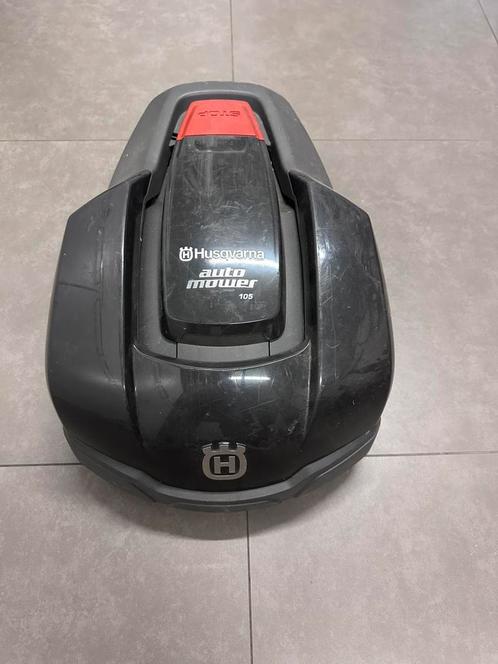 Husqvarna Automower 105 te koop, Tuin en Terras, Robotmaaiers, Gebruikt, Minder dan 20 cm, Ophalen