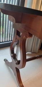 Schrijftafel, Enlèvement