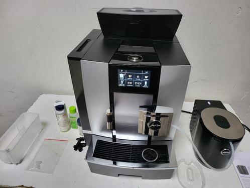 Koffiemachine JURA GIGA X3 + Jura Cool Control 1L Zwart, Elektronische apparatuur, Koffiezetapparaten, Zo goed als nieuw, Gemalen koffie