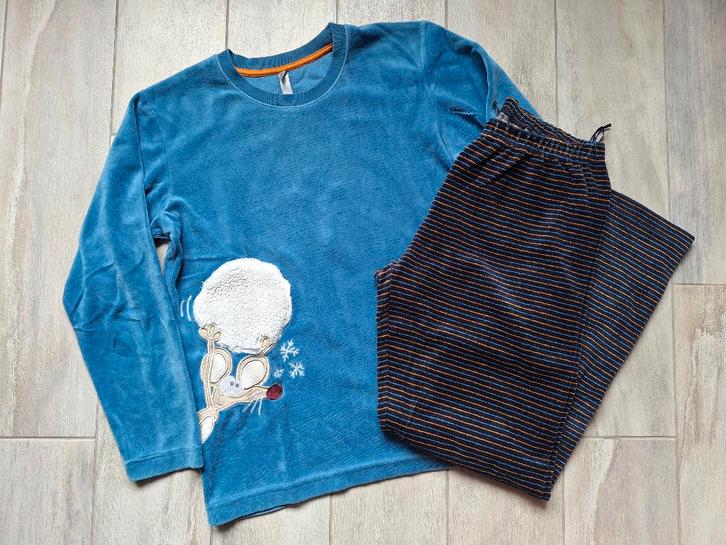 ★ M152 - Woody Pyjama velours thema muis, Kinderen en Baby's, Kinderkleding | Maat 152, Gebruikt, Jongen, Nacht- of Onderkleding