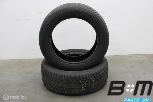 2 x 2255518 102V Bridgestone Blizzak LM001 4.5mm 225 55 18, Auto-onderdelen, Banden en Velgen, Band(en), Gebruikt