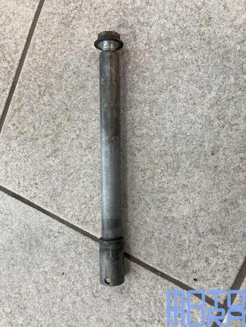 Vooras Honda CBR600RR 2007 - 2008 PC40 voorwielas CBR 600RR  beschikbaar voor biedingen