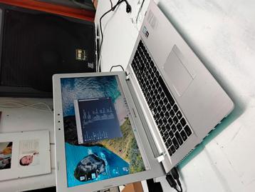 Lenovo i7 6500u beschikbaar voor biedingen