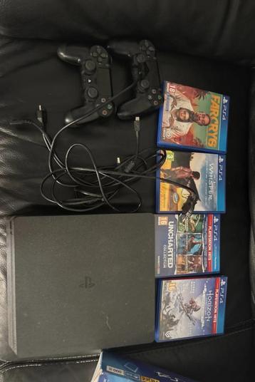 PlayStation 4 te koop beschikbaar voor biedingen