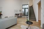 Appartement te koop in Berchem, 2 slpks, Appartement, 2 kamers, 171 m²