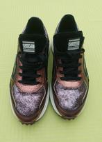 Chaussures Van Bommel pour femme, Vêtements | Femmes, Chaussures, Enlèvement ou Envoi, Floris van Bommel, Comme neuf, Chaussures de danse