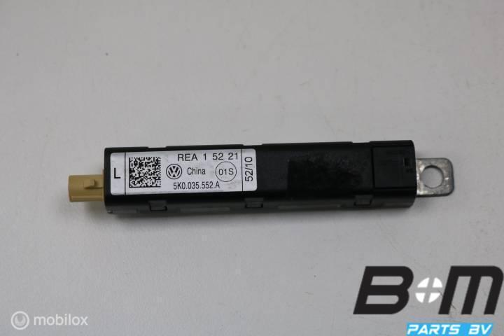 Antenneversterker VW Golf 6 5K0035552A, Auto diversen, Autoradio's, Gebruikt
