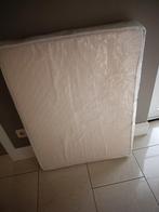 Matrasje voor in het kinderpark, Ophalen