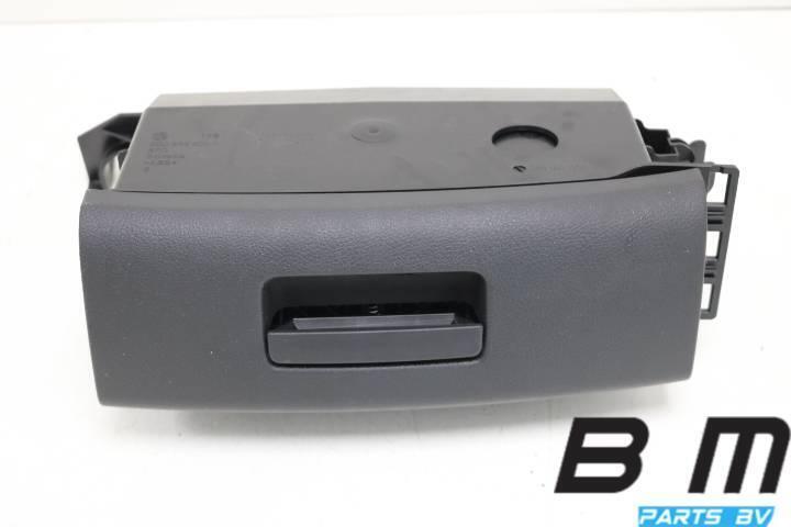 Bakje onder stoel rechts VW Golf 7 5G0882600A, Auto-onderdelen, Interieur en Bekleding, Gebruikt