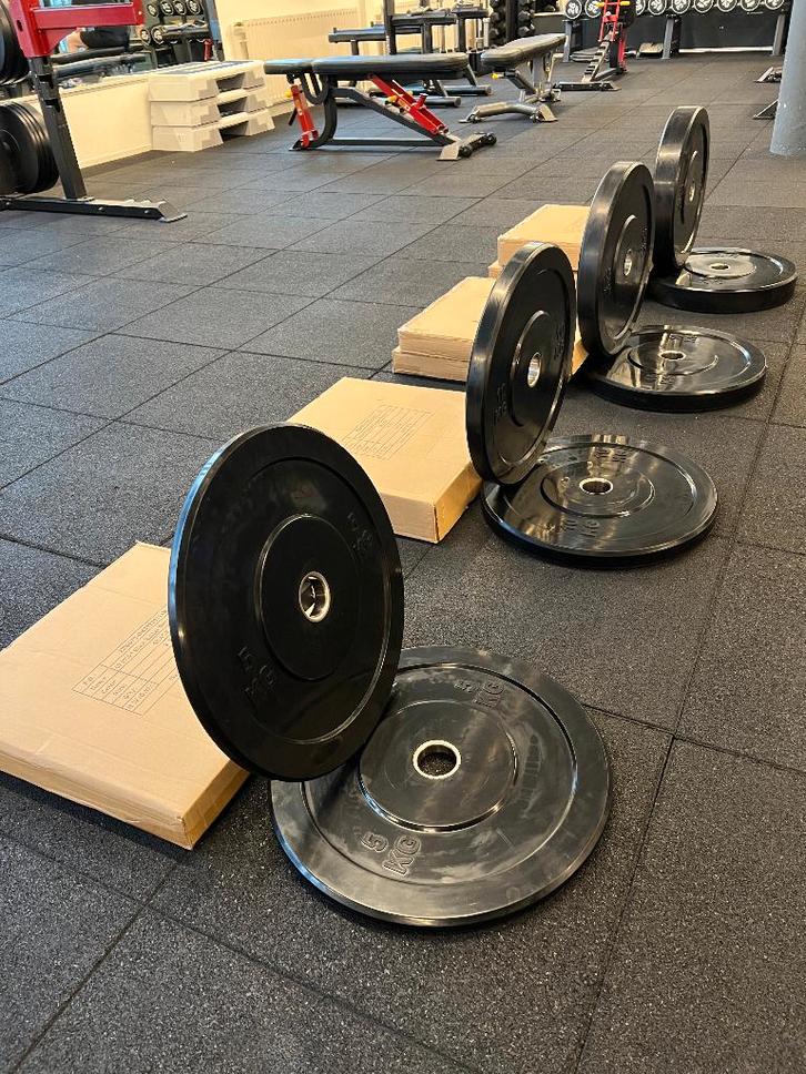 Bumperplates / bumper plates/Gewicht/Halter/110kg nieuw, Sports & Fitness, Équipement de fitness, Neuf, Plaques d'haltères, Bras