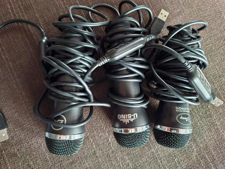 PS2 / PS3 3 x microfoons Disney Sing it, Games en Spelcomputers, Games | Sony PlayStation 2, Zo goed als nieuw, Ophalen of Verzenden