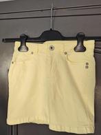 Citroengele meisjes shorts – katoen, Kinderen en Baby's, Kinderkleding | Maat 140, Meisje, Zo goed als nieuw, Baker bridge, Ophalen