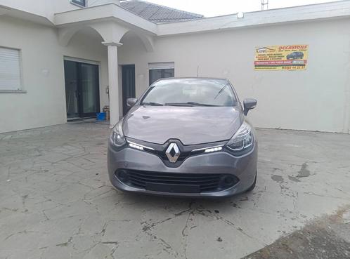 Renault Clio, Autos, Renault, Entreprise, Caméra 360°, ABS, Régulateur de distance, Air conditionné, Alarme, Bluetooth, Feux de virage