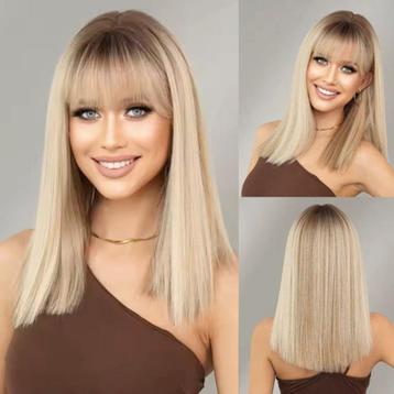 Pruik halflang steil haar blondmix model Sandy beschikbaar voor biedingen