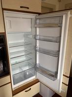 AEG inbouw koelkast met vriesvak, Elektronische apparatuur, Met vriesvak, Zo goed als nieuw, 45 tot 60 cm, Ophalen