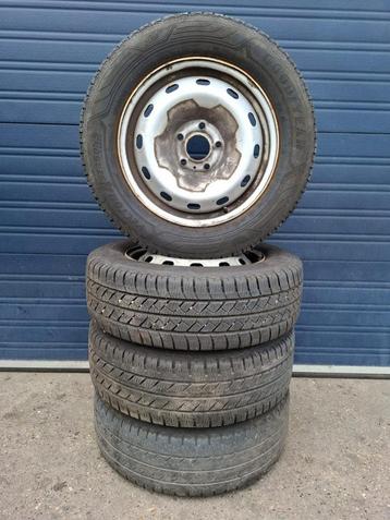 Opel Vivaro Trafic Primastar velgen 205-65-16 5x114.3  - Set beschikbaar voor biedingen