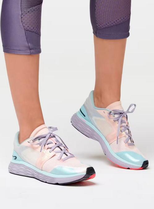 Kalenji/Kiprun basketbal/hardloopschoenen voor dames, Sport en Fitness, Loopsport en Atletiek, Zo goed als nieuw, Hardlopen, Ophalen of Verzenden