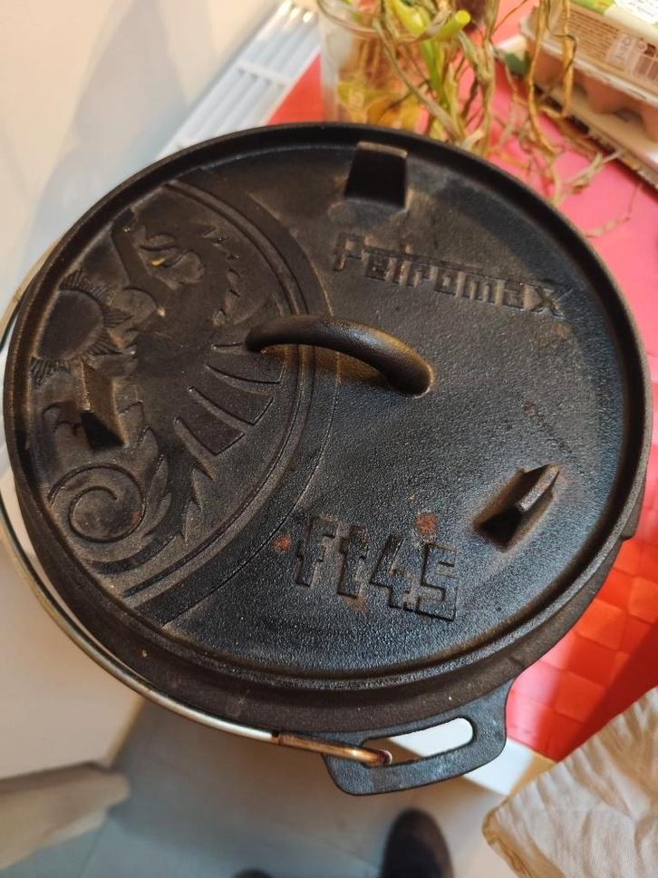 Ductch Oven - Petromax, Huis en Inrichting, Keuken | Potten en Pannen, Gebruikt, Overige typen, Gietijzer, Ophalen