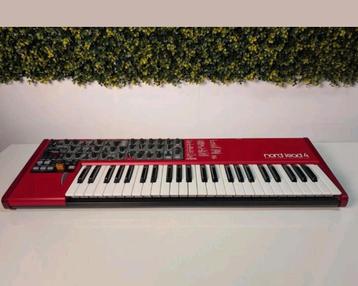 Prosq Music | November Actie | Nord Lead 4 Synth in TOPstaat beschikbaar voor biedingen