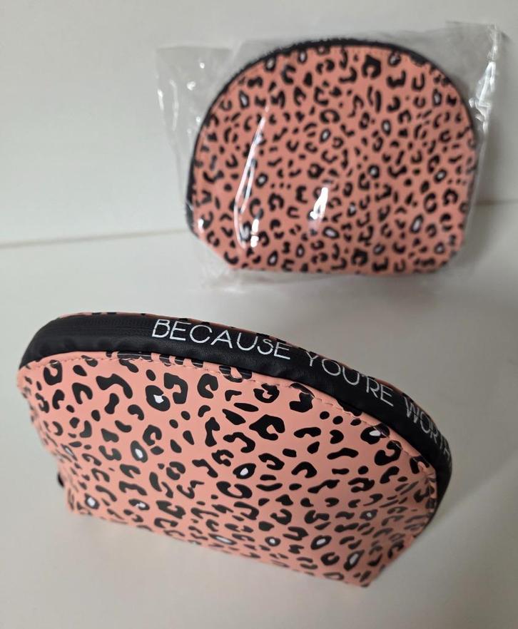 Roos gevoerd toilettasje met rits, 23 x 16 x 6,5. NIEUW !!, Handtassen en Accessoires, Toilettassen, Nieuw, Wit, Ophalen of Verzenden