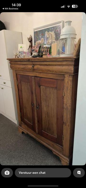 Antieke kast philippe stijl 19de eeuw beschikbaar voor biedingen