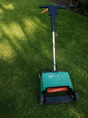 Black&Decker verticuteermachine  GD 200, Tuin en Terras, Verticuteermachines, Ophalen of Verzenden, Zo goed als nieuw, Elektrisch