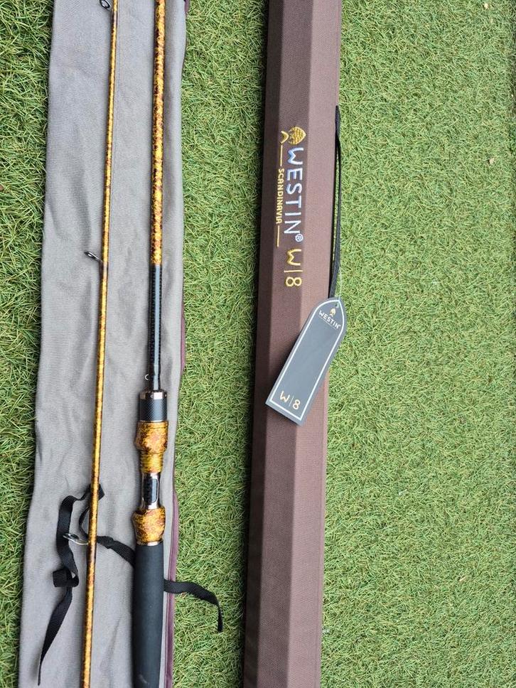 Westin W8 Powershad 15-40gram 2,40m Spinhengel, Sports nautiques & Bateaux, Pêche à la ligne | Poissons prédateurs, Comme neuf