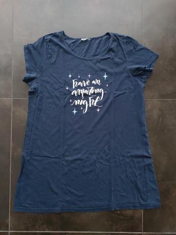 Pyjamakleedjes beschikbaar voor biedingen