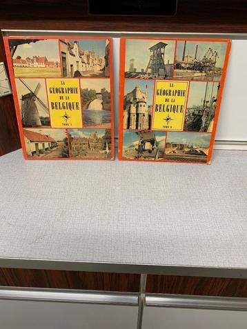 Livre sur la Belgique et l’euope. beschikbaar voor biedingen