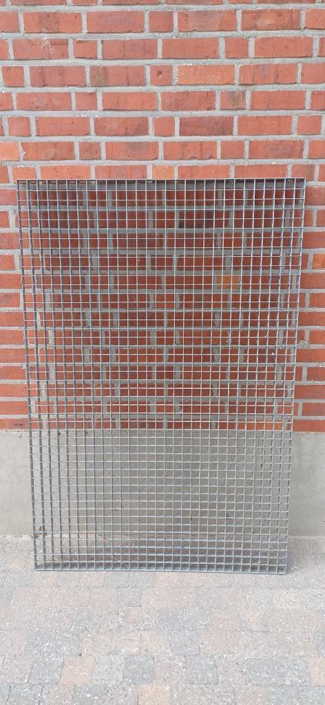 ijzeren rooster vloerrooster looprooster, Doe-het-zelf en Bouw, Metalen, Gebruikt, IJzer, Ophalen