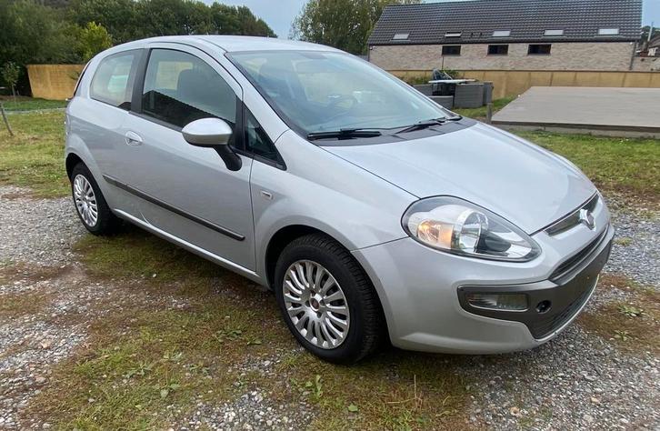 FIAT PUNTO EVO 1.2i/2011/PRET A IMMATRICULÉ/AIRCO/120KM/EUR5, Auto's, Fiat, Bedrijf, Te koop, Punto EVO, ABS, Airbags, Airconditioning