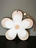 Décoration à suspendre fleur de style bohème, Bijoux, Sacs & Beauté, Neuf, 10 cm ou plus, Enlèvement ou Envoi, Autres couleurs