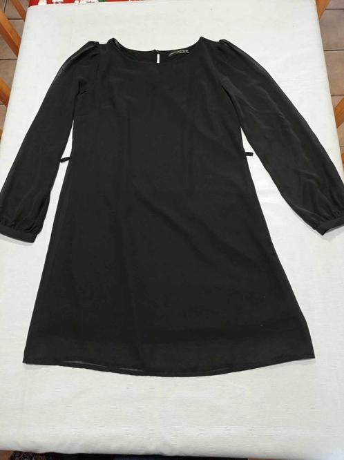 Zwart kleedje van Atmosphere - maat 34, Vêtements | Femmes, Robes, Porté, Taille 34 (XS) ou plus petite, Noir, Enlèvement ou Envoi