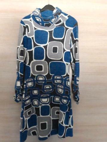 Jurk dames maat nummer 3/maat 38, Enlèvement ou Envoi, Porté, Taille 38/40 (M)