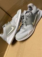 Schoenen Nike maat 37,5, Ophalen of Verzenden, Zo goed als nieuw, Schoenen