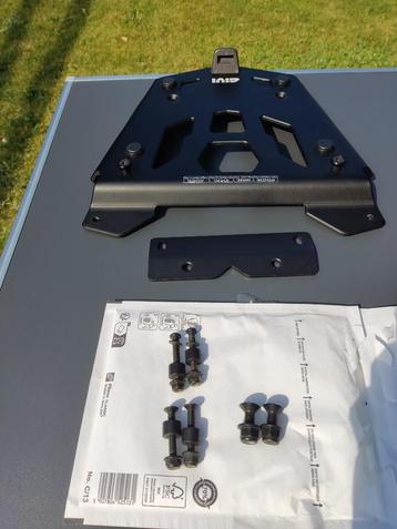 GIVI SRA - Topkofferhouder aluminium SRA5108B beschikbaar voor biedingen