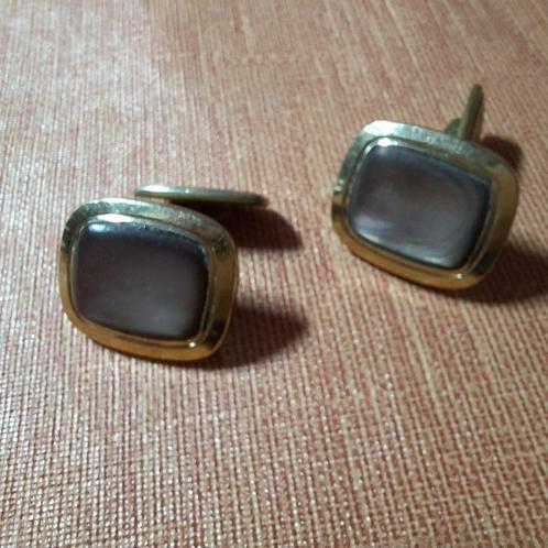 Paar vintage manchetknopen, Handtassen en Accessoires, Manchetknopen, Gebruikt, Steen, Verguld, Verzenden