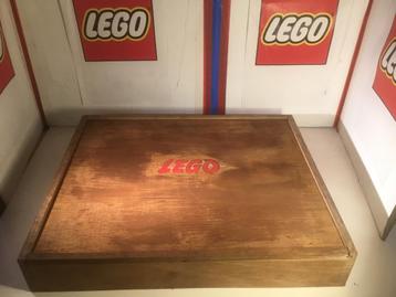 Grote gevulde Lego kist beschikbaar voor biedingen
