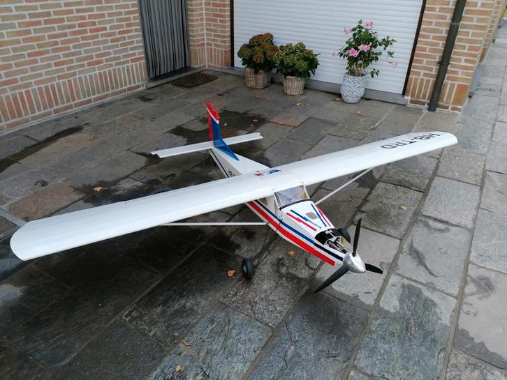 Pilatus porter, Hobby & Loisirs créatifs, Modélisme | Radiocommandé & Téléguidé | Avions, Électro, Enlèvement