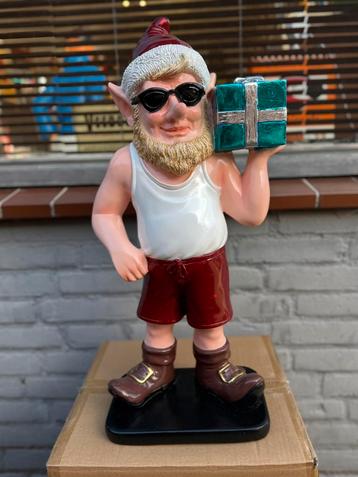 Kerst Hippe Tuinkabouter beschikbaar voor biedingen