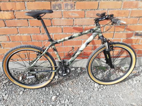 One off Formigli Mountainbike met special paint., Fietsen en Brommers, Fietsen | Mountainbikes en ATB, Zo goed als nieuw, Overige merken