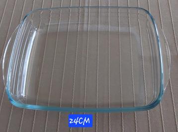 PLAT PYREX +MOULE KAISER 20CM NOUVEAU, Enlèvement, Neuf, Balance ou Balances