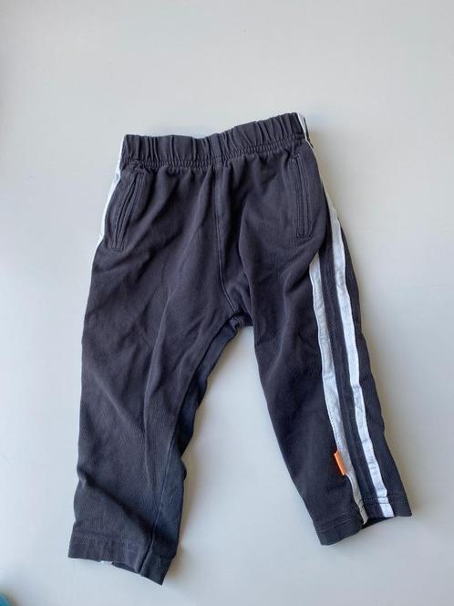 bess 74, Kinderen en Baby's, Babykleding | Maat 74, Zo goed als nieuw, Jongetje, Broekje, Ophalen of Verzenden