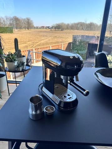 smeg expresso beschikbaar voor biedingen