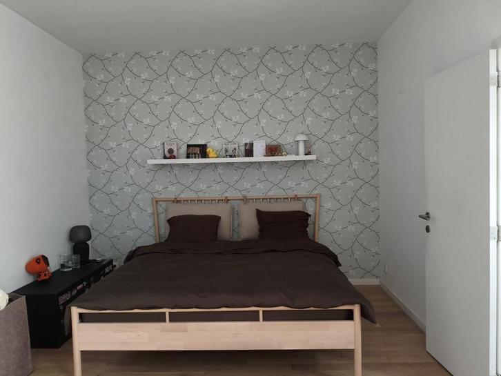 Bijna Nieuw IKEA bedframe, Kinderen en Baby's, Kinderkamer | Bedden, Zo goed als nieuw, 180 cm of meer, 100 cm of meer, Lattenbodem