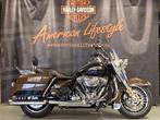 Harley-Davidson Touring Road King FLHRANV, Motos, Chopper, Entreprise