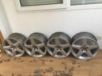 Mooie set alu velgen Mercedes , met of zonder banden beschikbaar voor biedingen